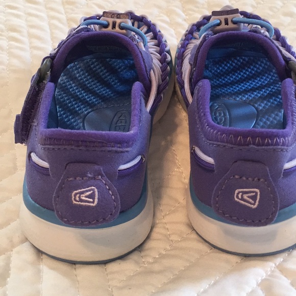 Nwt keen sandals - Picture 5 of 5